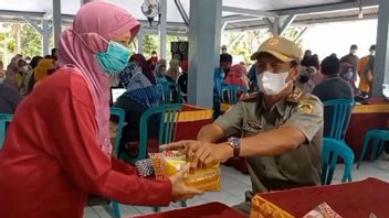 Ditarget Jokowi Beres Sebelum Lebaran, Anak Buah Sri Mulyani Pastikan BLT Minyak Goreng Cair Pekan Depan