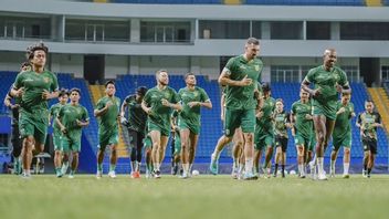 Stok Pemain Persebaya Melimpah, Paul Munster Sumringah Jelang Bertandang ke Borneo FC