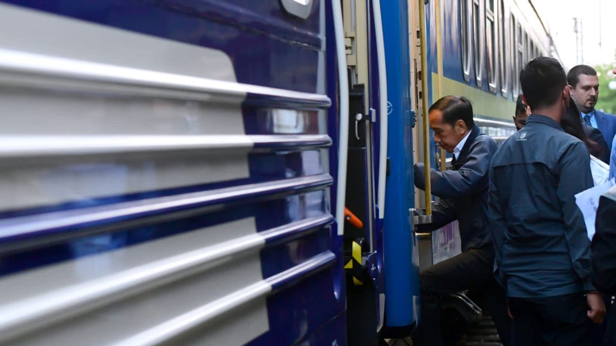 Lanjutkan Perjalanan Naik Kereta ke Kyiv, Presiden Jokowi: Kami Memulai Misi Perdamaian Ini dengan Niat Baik, Semoga Dimudahkan