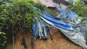 Lima Kecamatan di Ambon Terdampak Longsor dan Angin Kencang