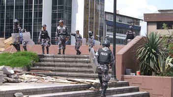 أعلن رئيس الإكوادور عن حالة الطوارئ وتعبئة الجنود