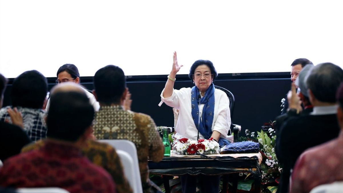 Megawati Ternyata Sudah Ingatkan Soal Whoosh Sejak 2015: Apakah Beri Manfaat?   