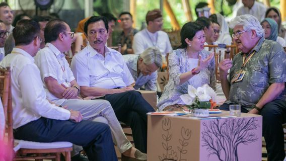 Global Leaders, Artists, Spiritual Figures And State Officials Attend Tri Hita Karana At Kura Kura Beach Bali