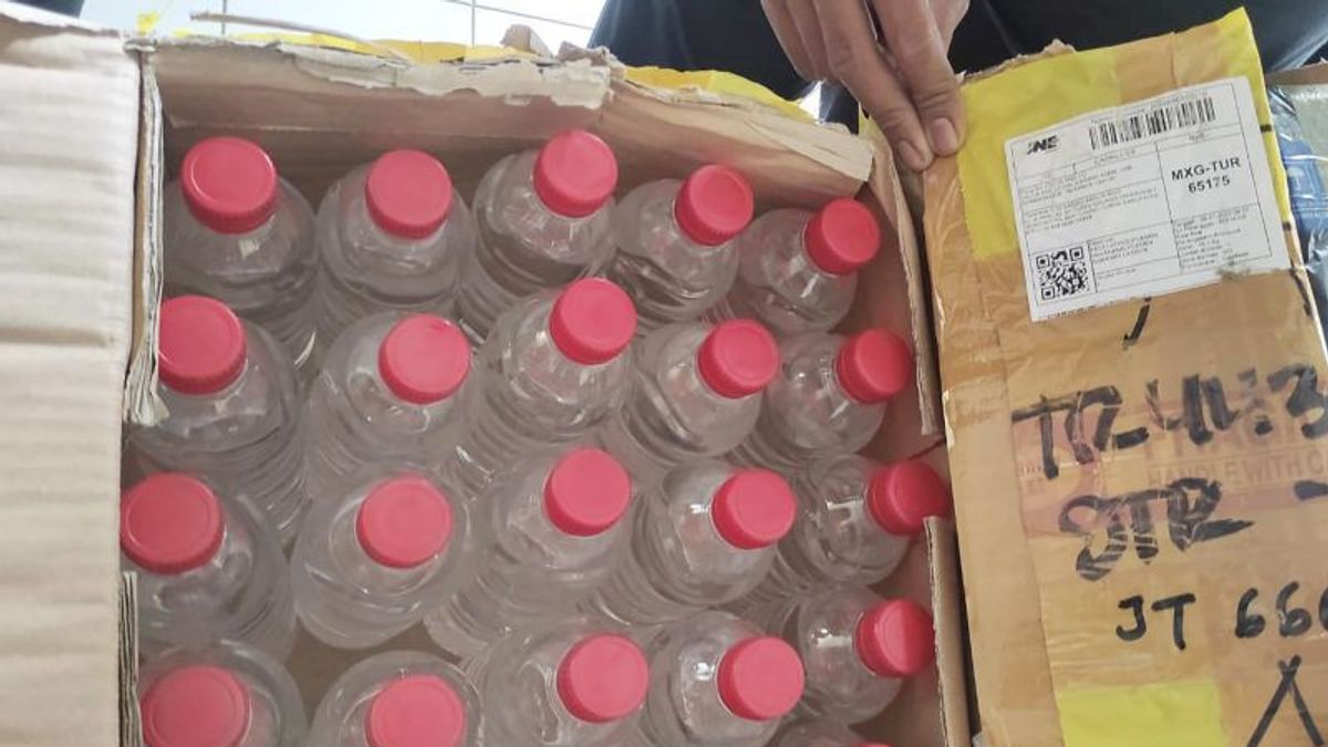 Bea Cukai Malang Gagalkan Peredaran Minuman Keras Ilegal dari Bali