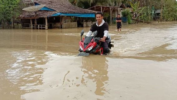 BPBD: 156 Houses Still Inundated In East Aceh