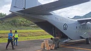 Akses Sulit Tak jadi Halangan, TNI AL Distribusikan Bantuan ke Daerah Terpencil Aceh-Sumatera Lewat Udara