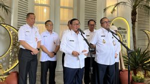 Warga Keluhkan Ban Kempes Akibat Parkir Liar di Monas, Pramono Minta Penertiban Dilanjutkan