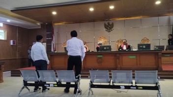 Indictment: Inactive Bandung Walkot Yana Mulyana Bribed Rp881 Million To Smooth CCTV And ISP Projects