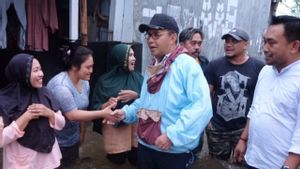Alat Berat Mulai Beraksi Keruk Lumpur dan Sampah Sungai di Makassar yang Bikin Banjir