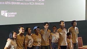 Reza Rahadian Umumkan Rumah Produksi dan Film Pertama, <i>Pangku</i>