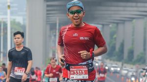 Pelari Veby Senopati Pecahkan Rekor MURI usai Tuntaskan Ultra Marathon 200 Kilometer