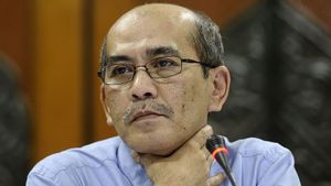 Jokowi Bilang Smelter Freeport di Gresik Terbesar di Dunia, Faisal Basri: <i>So What</i>? Ada Manfaat untuk Negara?