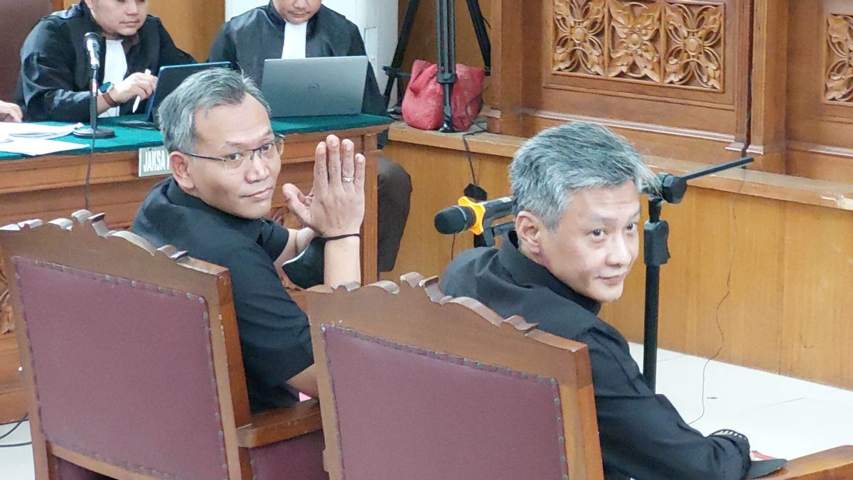 Five Defendants Of The Obstruction Of Justice Court Today Except For Irfan Widyanto