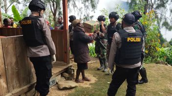 Again Between Drugs, Two Medical Workers In Papua Shot By KKB