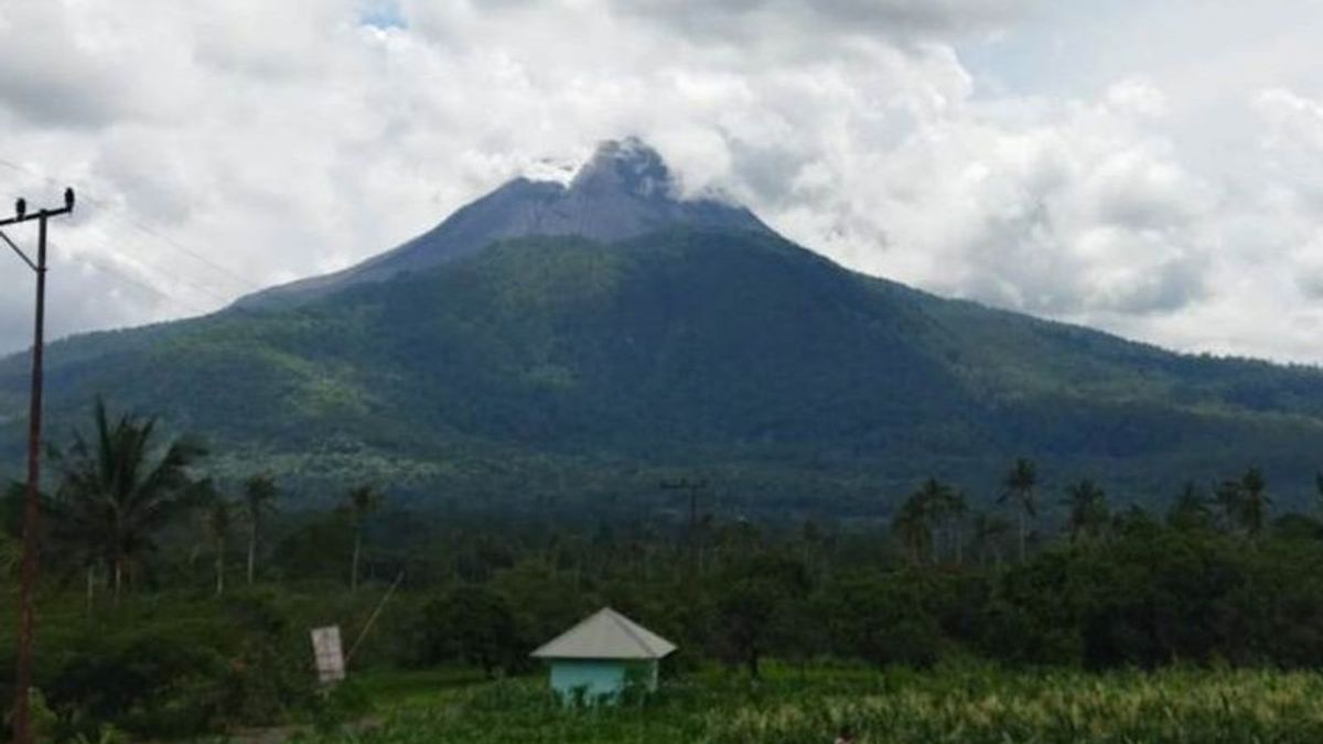 PVMBG rappelle la menace potentielle d’éruption du mont Lewotobi masculin
