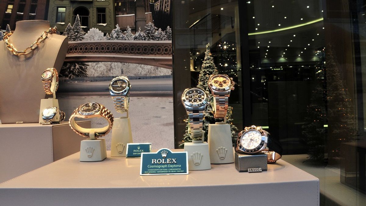 Best Selling Rolex Watches Become An Investment Choice In South Korea