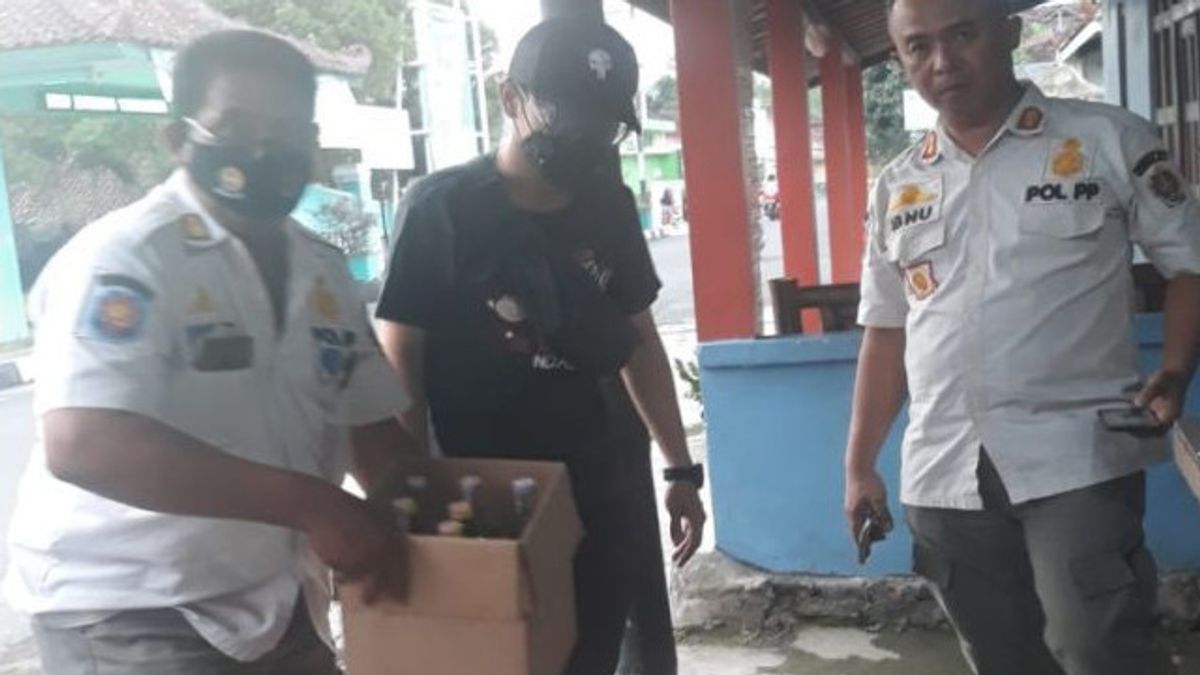 Satpol PP Sleman Temukan Penjual Miras yang Dikonsumsi Siswa SMP Saat Ujian