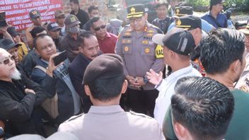 Polisi Temukan Sajam Saat Amankan 4 Terduga Provokator di Eksekusi Lahan PTPN VII Lampung Selatan