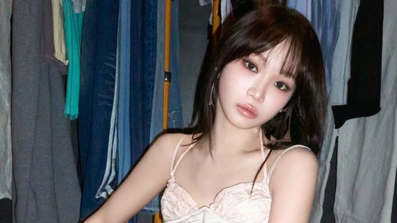 Kim Chaewon Absen Kegiatan dari LE SSERAFIM Usai Sakit Leher