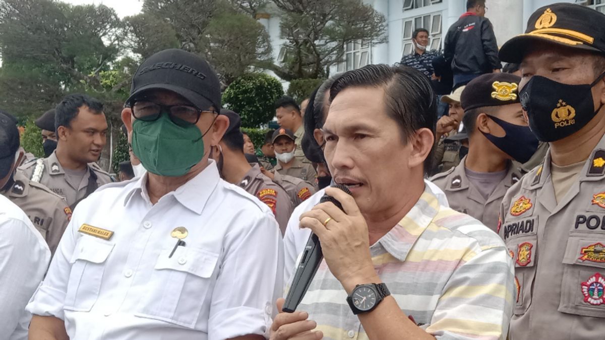 Demi Masa Depan Anak, DPRD Mukomuko Dukung Pemkab Pertahankan Tenaga Honorer