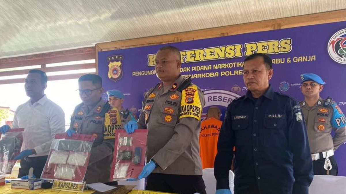 Polisi Tangkap 3 Petani di Pidie Pemilik 42 Paket Sabu