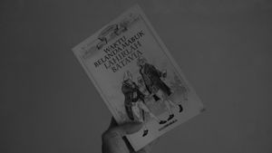 Resensi Buku Waktu Belanda Mabuk Lahirlah Batavia - Pesona Jakarta dari Kacamata Penulis Empat Zaman