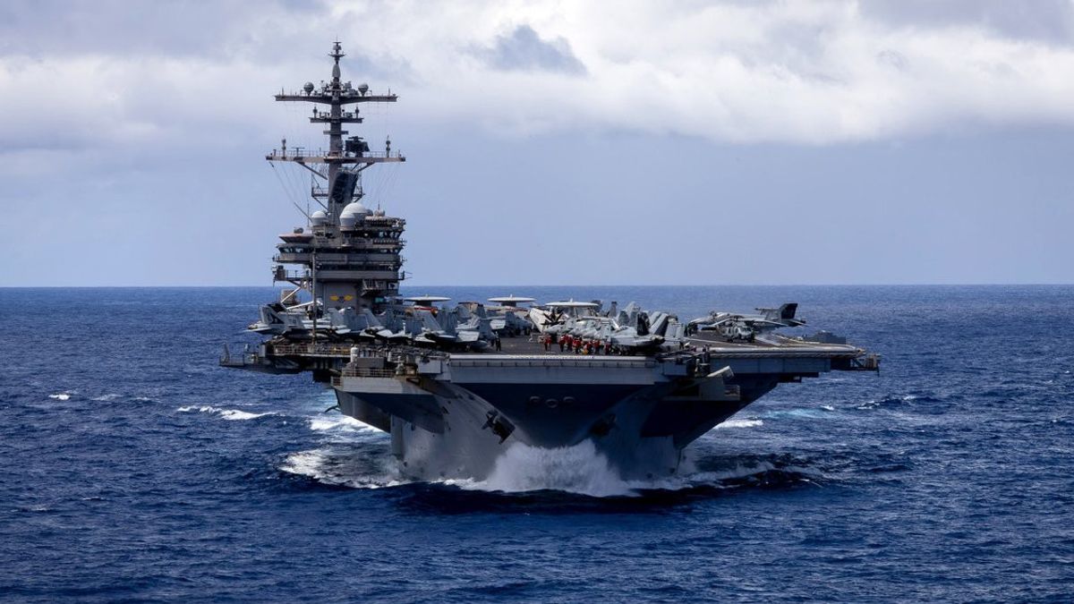 Third US Aircraft Carrier Arrives in Middle East, Trump's Strong Signal to Iran?