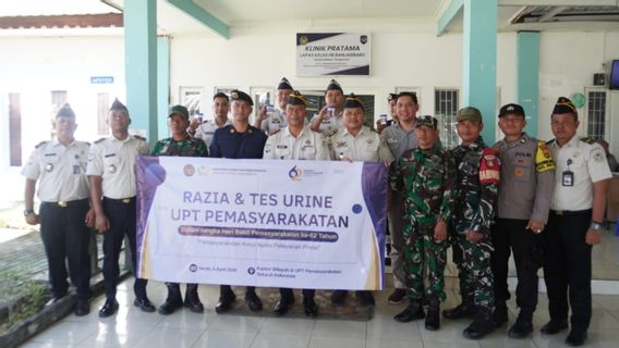Strengthen the Synergy of APH, Banjarbaru Prison Collaborates with TNI-Polri-BNN to Clean the Housing Block