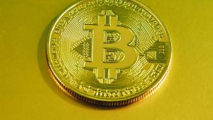 Bitcoin Tembus Rp1,65 Miliar Didorong Optimisme RUU Kripto AS dan Inflow ETF