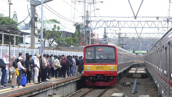 MTI dit que KRL peut être prolongé à Karawang, mais il y a des conditions