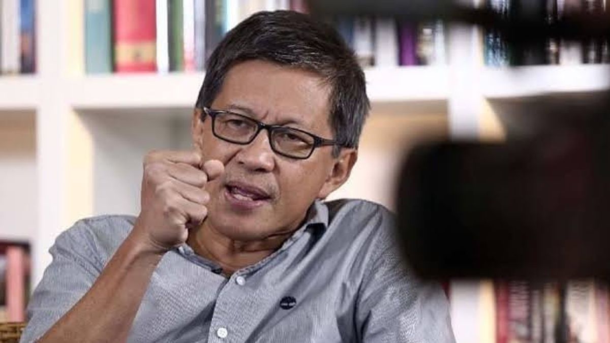 Rocky Gerung: Tokoh Politik Jadi Relawan Vaksin Nusantara Adalah Sinyal Pemberontakan