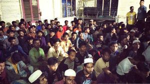 Senin Pukul 04.00 Subuh, 184 Orang Imigran Rohingya Dipaksa Nakhoda Kapal Berenang Menuju Daratan Aceh Timur