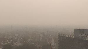  New Delhi Diselimuti Asap: Indeks Kualitas Udara Berbahaya, Sejumlah Sekolah Ditutup