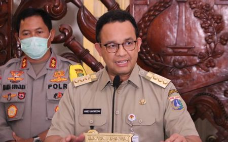 Ditanya Soal Reuni 212, Anies Acungkan Jempol