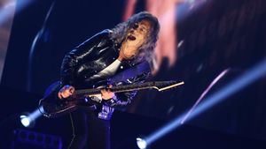 Sejauh Apa Keterlibatan Kirk Hammet dalam Album Debut Fenomenal Exodus, <i>Bonded By Blood</i>? Ini Kata Gary Holt