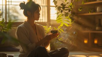Not Just About Staycation, Recognize 8 Holistic Aspects From Self-Care