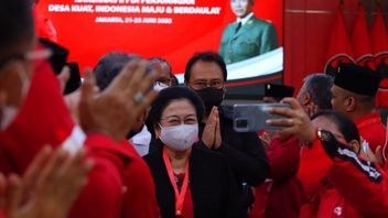 Megawati Reminded PDIP Cadres Not To Forget The People When They Get Positions