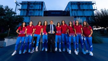 History Made, La Masia Welcomes Female Players