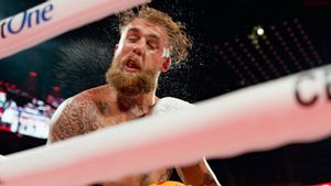 Jake Paul Patah Rahang Parah Saat Ditekuk Anthony Joshua