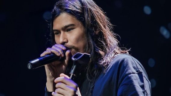 Virzha Ingin Konsisten Merilis Album Fisik