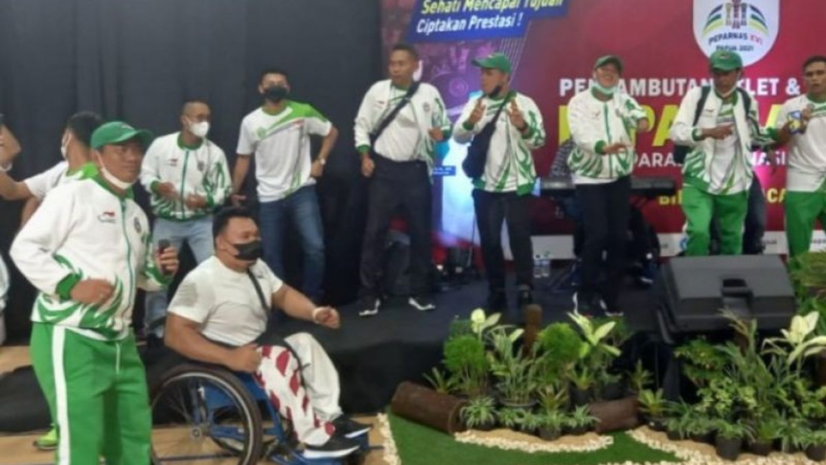 Tempuh Perjalanan Jauh dari Medan Sumut, Atlet Peparnas Disambut Lagu 'Anak Medan' Saat Mendarat di Papua