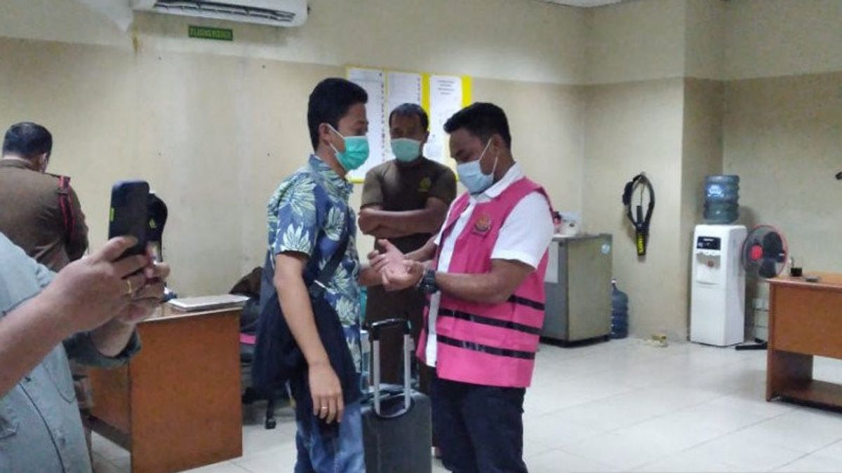Un Avocat Suspect Dans Un Scandale D’affaires Foncières à Labuan Bajo Arrêté à Jakarta, Maintenant Détenu En TNT