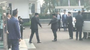 普拉博沃前往国防部为Ryamizard Ryacudu提供最后的荣誉