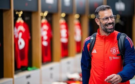 Nistelrooy Tetap Mau Jadi Asisten Pelatih Manchester United Begitu Amorim Datang