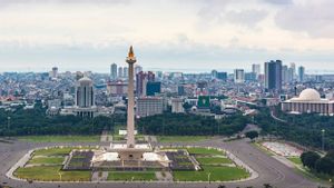Sebaran Cuaca 24 Juli: Pulau Jawa Dominan Berawan, Kalimantan Diguyur Hujan Ringan