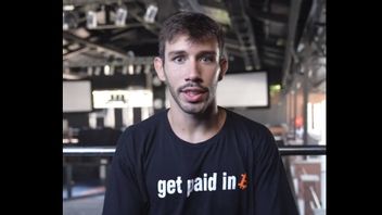 This UFC Fighter Chooses To Receive His Salary With Bitcoin