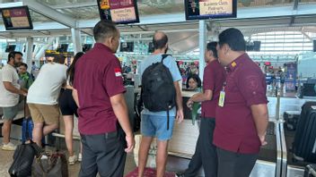 Russian Citizens Of Tax Dark Taxes Hiding In Bali Deported