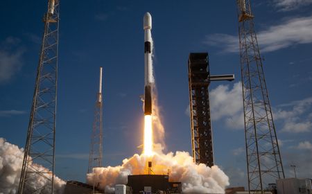 SpaceX Luncurkan Satelit Astra 1P untuk Layanan Siaran Televisi Eropa