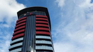 KPK Tiba-tiba Periksa Kajari Bekasi Eddy Sumarman di Cipayung, Ada Apa?