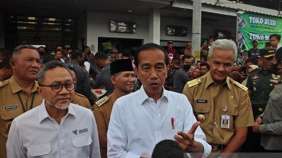 2 Weeks Before Eid Al-Fitr, Jokowi Finds Chili Prices Of Rawit, Eggs And Chicken Meat In Boyolali Market Down
